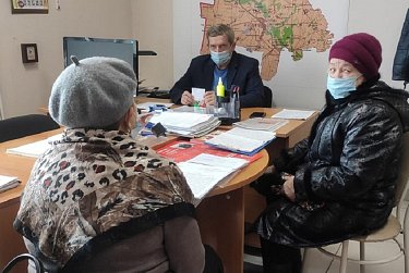 На приеме у депутата – бузулучане